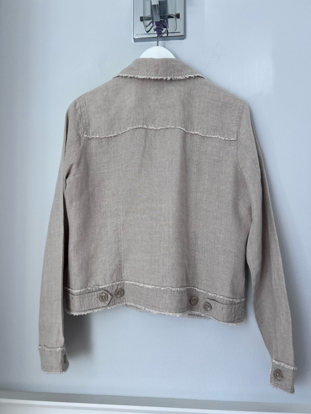 Tommy Bahama Three Palms Women's Light Beige Jean Jacket - Picture 5 of 11